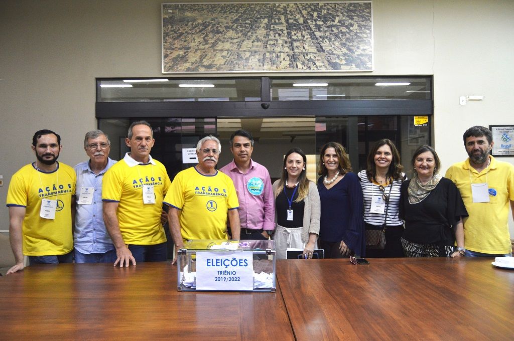 Apuração aconteceu no auditório da associação coma presença das duas chapas (Foto: Divulgação/Aced)