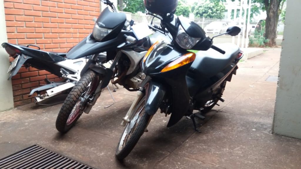 Motos recuperadas pela PM em Dourados - Foto: Adilson Domingos