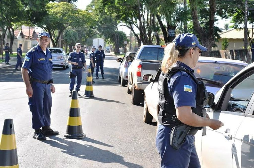 MPE reconheceu poder da Guarda Municipal para atuar na fiscalização de trânsito (Foto: Arquivo/Prefeitura de Dourados)