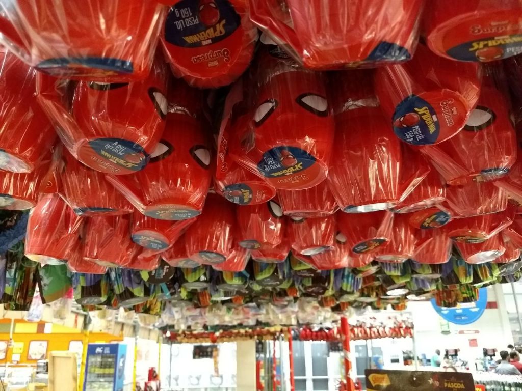 Pesquisa apontou gasto médio de R$ 85 com ovos de páscoa em Dourados este ano (Foto: Eliel Oliveira)