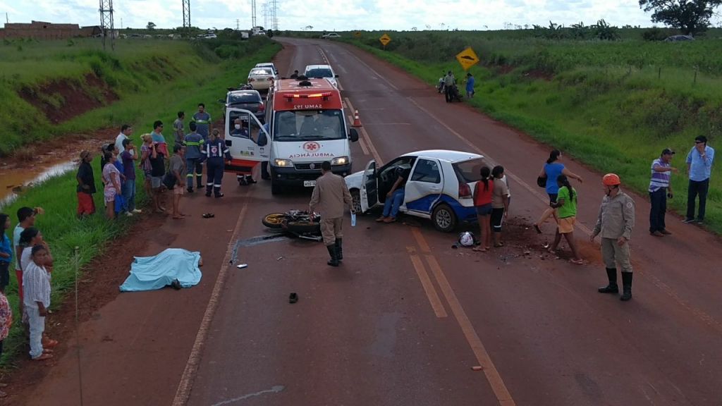 Acidente fatal aconteceu em trecho do Anvel Viário que dá acesso à Aldeia Bororó (Fotos: Adilson Domingos)