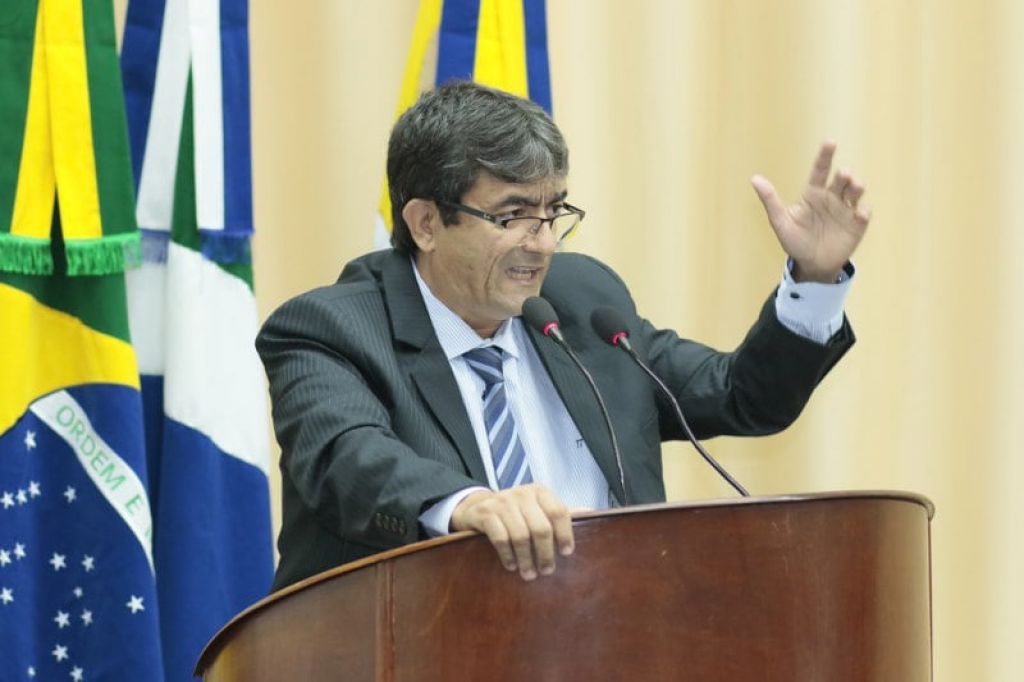 Vereador Juscelino Cabral, um dos autores do projeto, é o primeiro secretário da Câmara de Dourados (Foto: Divulgação)