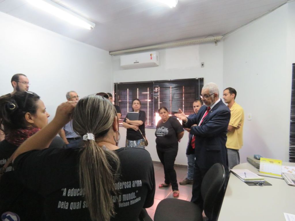 Upiran já aplicou multa em sindicato que representa educadores do município (Foto: Divulgação/Simted)