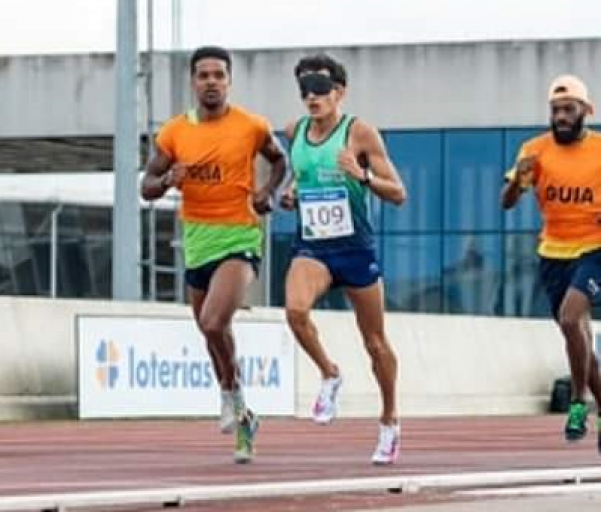 Yeltsin durante competição seletiva para Tóquio, em São Paulo