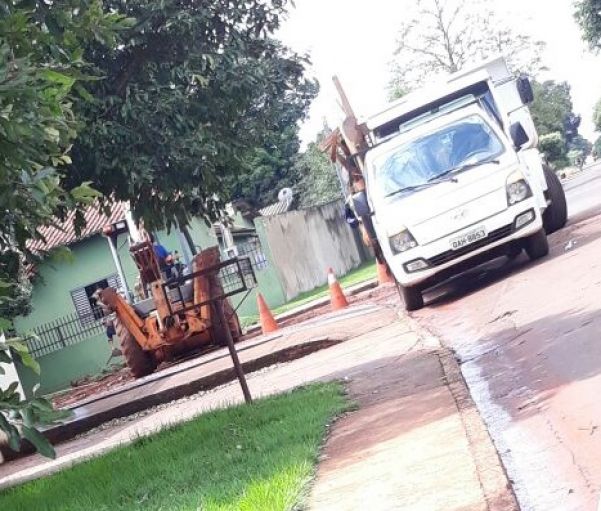 Sanesul alertou MPE sobre dificuldade para executar obras em áreas de fluxo intenso de veículos (Foto: André Bento)