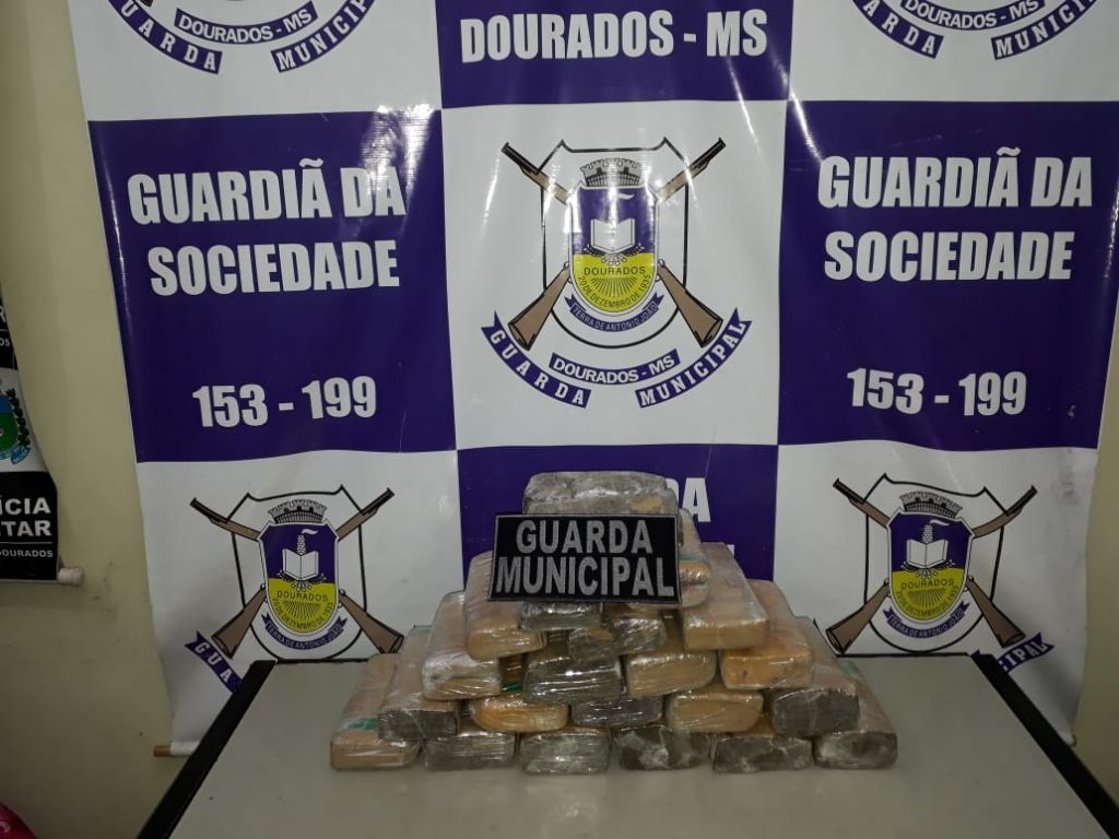 Droga apreendida com Jéssica - Foto: divulgação/Guarda Municipal