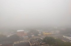 Dourados amanhece nesta sexta-feira com forte neblina - Foto: Karol Chicoski/94FM