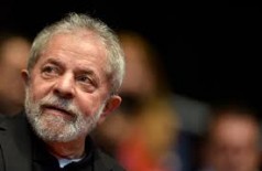 Lula tende a descer rampa com Dilma no dia 12