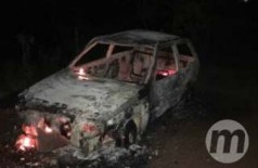 Acadêmicos de medicina incendeiam carro e acabam presos