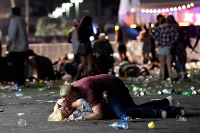 Atirador de Las Vegas tinha um total de 42 armas em casa e no hotel (David Becker/Getty Images)