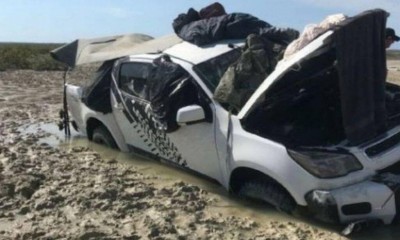 O carro onde a dupla viajava ficou atolado em um mangue - Polícia da Austrália Ocidental