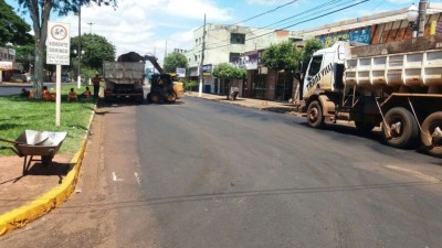 O governo do Estado destinou mais de R$ 20 milhões para executar as obras das principais avenidas de Dourados (Foto: Karol Chicoski/94FM)