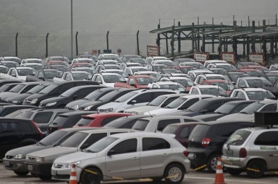 Foram montados 236.468 veículos no mês passado (Foto: Marcelo Camargo/Agência Brasil)