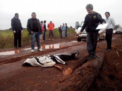 Polícia encontra homem morto em estrada vicinal em Dourados