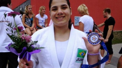 A judoca douradense Camila Gebara (Reprodução)