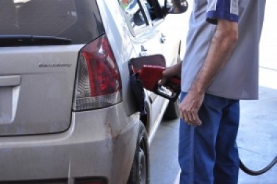 Diferença entre preço de gasolina e etanol é de 69,66%, segundo ANP (Reprodução)