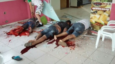 Vítimas estavam em frente a uma pizzaria no município de Paranhos (94 FM)