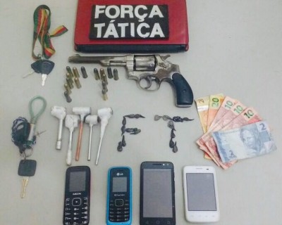 Operação fecha 'boca de fumo' e sete são presos em Dourados (Foto: Divulgação/Força Tática) ()