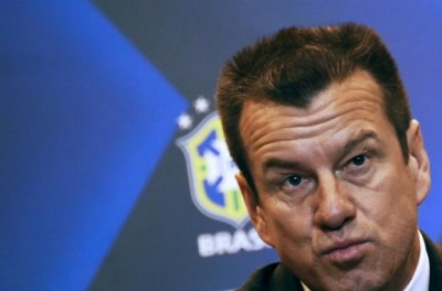 A primeira convocação de Dunga traz boas novidades.