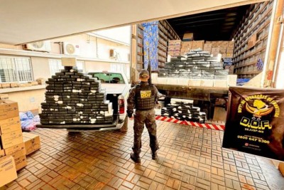 DOF apreendeu 267 kg de cocaína em Dourados na tarde desta terça-feira (21) - Foto: Divulgação/DOF