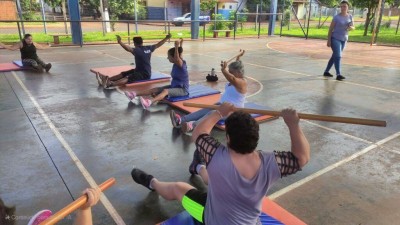 Prefeitura abre inscrições para treino funcional e escolinha de futsal na Praça Estação Cidadania