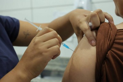 Vacina é uma forma de prevenção contra complicações da gripe, que podem levar a internações e até mesmo ao óbito- Crédito: A. Frota