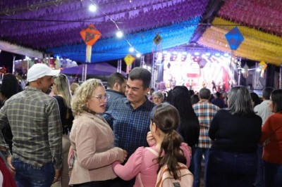 Prefeito Marçal Filho interagiu com o público durante as três noites da Festa Junina