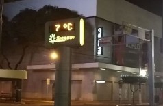 Enquanto o termômetro do centro marca 7ºC, sensação térmica é ainda menor em Dourados (Foto: Eliel Oliveira/ReproduçãoFacebook)
