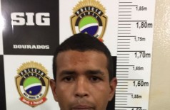 Jeferson Alexandre de Oliveira foi preso nesta quinta-feira em Dourados e segundo a polícia confessou o crime (Foto: Sidnei Bronka/94FM)