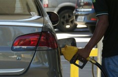 Procon diz que vai fiscalizar preços abusivos nos postos de combustíveis em MS (Foto: Adneison Severiano/G1)
