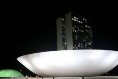 Comissão Especial da Proposta de Emenda à Constituição 77/03, que trata de mudanças no sistema político-eleitoral, volta a se reunir hoje; foto: Wilson Dias/Agência Brasil