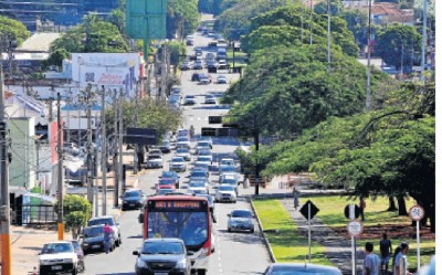Governo ampliou cobrança do imposto de veículos em atraso desde novembro do ano passado - Foto: Valdenir Rezende / Correio do Estado