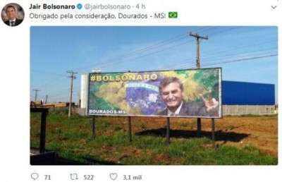 Deputado chegou a agradecer Dourados pela instalação de outdoor (Foto: Reprodução/Twitter)