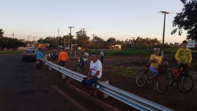 Se o problema não for resolvido, os moradores prometeram voltar na tarde nesta quarta-feira (13) para realizar uma paralisação (Foto: divulgação/94FM