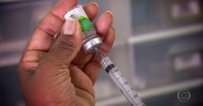 Vacinação contra gripe no Brasil tem por alvo idosos, os que mais podem morrer por gripe sazonal (Foto: Reprodução/ TV Globo)