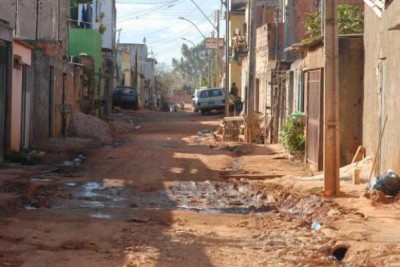Pesquisa diz que o maior índice de pobreza é registrado Região Nordeste, afetando 43,5% da população (Foto: Marcelo Casal/Agência Brasil)