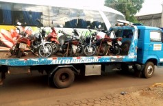 Conforme o balanço, uma motocicleta produto de furto foi recuperada, oito mandados de prisão cumpridos e cinco armas de fogo apreendidas (Foto: divulgação/PM de Dourados)