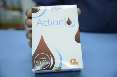 Embalagem do autoteste da Orange Life para detecção rápida do vírus HIV é vendido em farmácias (Tomaz Silva/Agência Brasil)