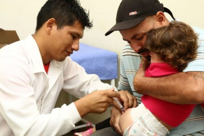 A vacinação acontece das 7h às 11h e das 13h às 17h nos postos de saúde -  A.Frota
