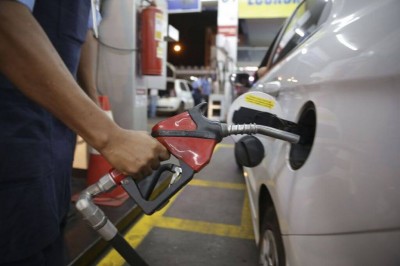 A ANP ouviu entidades e pessoas físicas sobre a questão do preço dos combustíveis (Foto: Marcello Casal jr/Agência Brasil)
