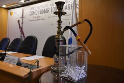 Uso do narguilé por adolescentes será igualado ao consumo de cigarros e bebidas alcoólicas (Valter Campanato/Agência Brasil)