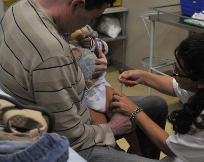 Doença infecciosa aguda, o sarampo pode ser prevenido pela vacina (Valter Campanato/Arquivo/Agência Brasil)