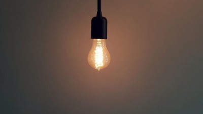 LÂMPADA; ENERGIA ELÉTRICA; LUZ (FOTO: PEXELS)