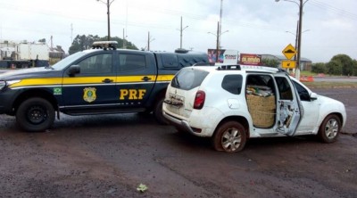 PRF apreende 947 kg de maconha e recupera veículo roubado (Foto: reprodução/PRF)