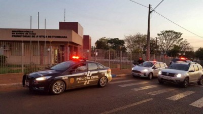 MPMS em apoio ao MPGO cumpre mandados de prisão em Coxim (Foto: Fagner Pinho)
