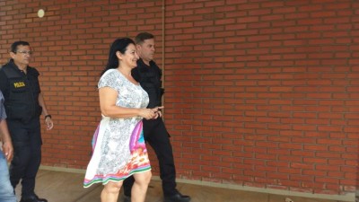Vereadora Denize Portollan é transferida de Dourados para o Presídio Feminino de Rio Brilhante (Foto: Sidnei Bronka)
