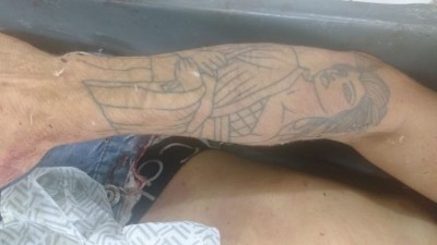 A vítima tem uma tatuagem de gueixa no braço direito (Foto: Sidnei Bronka)