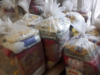Procon pesquisou preços de 28 itens que compõem a cesta básica (Foto: André Bento)