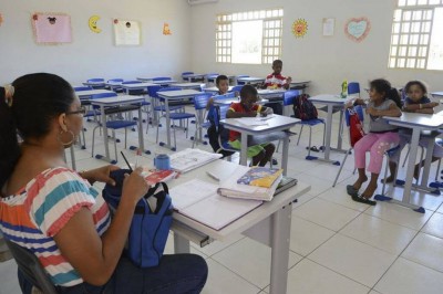 Piso salarial para o magistério é reajustado em 4,17% (Foto: Arquivo/Agência Brasil)