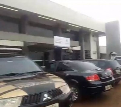 Operação Purificação cumpriu mandados de busca e apreensão na Funsau e Secretaria de Saúde (Foto: Adilson Domingos)